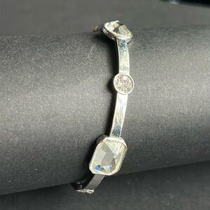 Women’s vintage silver tone crystal rhinestone‎ bangle bracelet one size